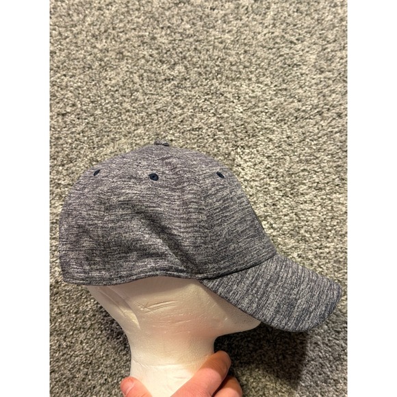 Buc-ees Beaver Logo Embroidered Grey Heather Baseball Cap Size S/M Fitted Hat - Picture 6 of 9